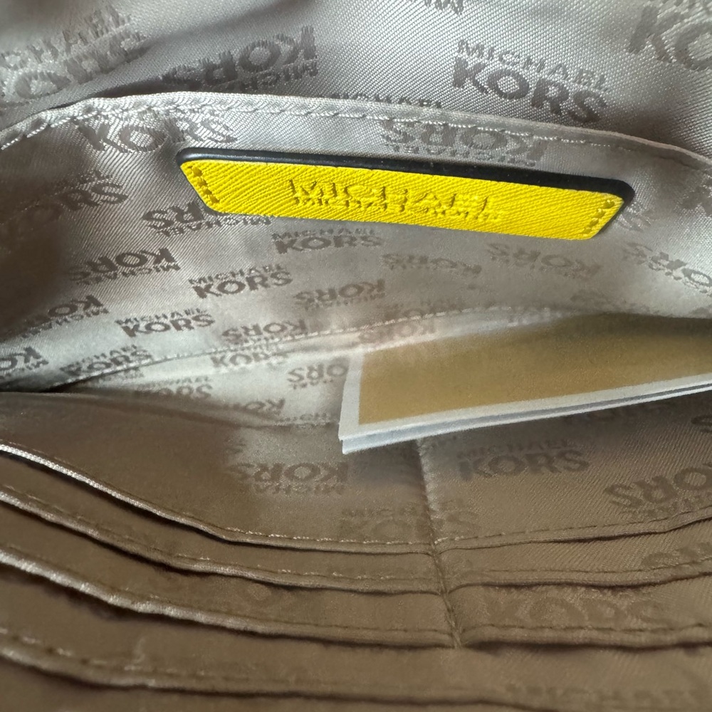 Michael Kors Sandrine Stud pearl grey large zip leather clutch- yellow - Picture 3 of 3